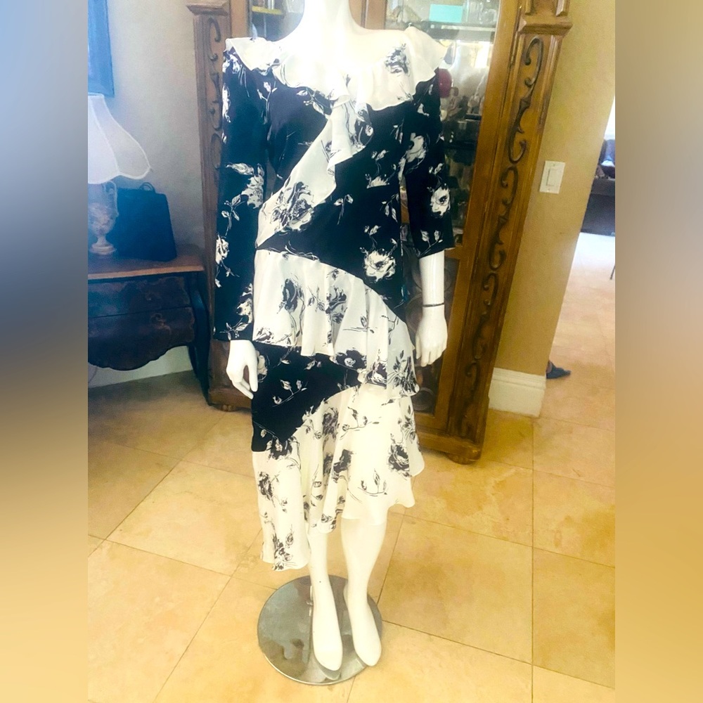 DELFI Black/White Floral Print Asymmetrical Dress Sz L
